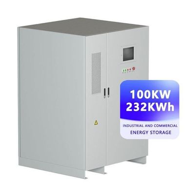 Solarkraftwerk mit hochentwickelter Kühltechnologie und 100 kWh Kapazität