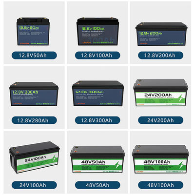 Eingebaute BMS ABS PC Schwarze Lithium LiFePO4 Zylindrische Batteriezelle für die Stromversorgung von Haushalten 12,8 V
