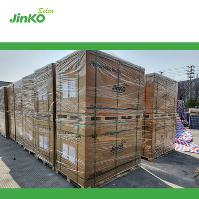Jinko Solar 565-585W Tiger Neo PV-Module des Typs N mit 144 Zellen und Leistungstoleranz