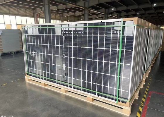 JA Solar JAM78D40 MB Mono Halbzell-Solarpanel 600W-625W für kommerzielle Solarsysteme